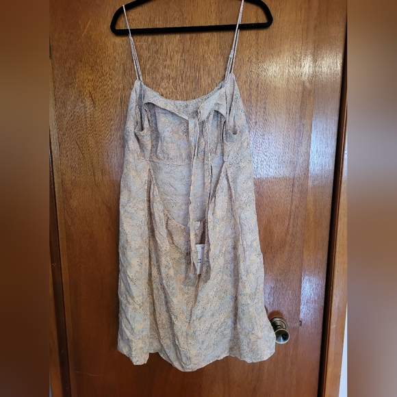 H&M summer dress - Picture 2 of 3